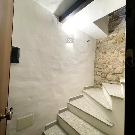 Guest house Amsicora 8 Lt