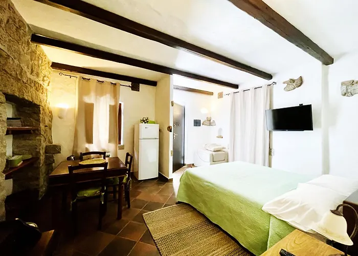 Amsicora 8 Lt Gasthof 3*